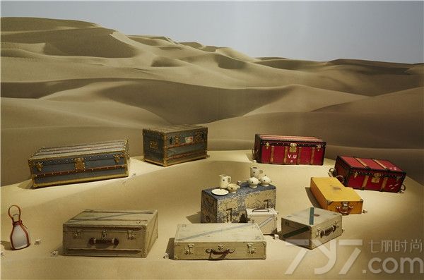 LV展巴黎举办：一百年来欧洲上流社会是如何旅行的？