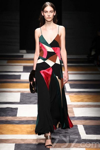 2015秋冬秀场趋势：几何拼接