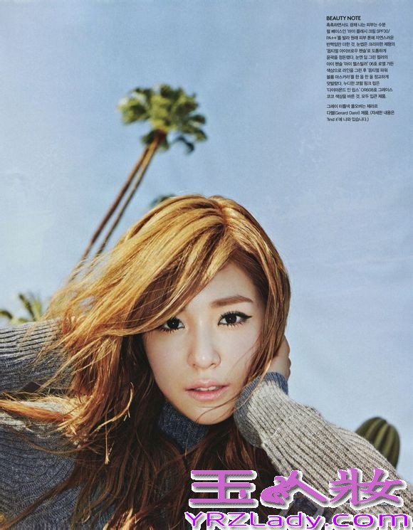 近日，少女时代中的小分队TTS成员Tiffany，为某时尚杂志《VOGUE girl》拍摄了一组画报。在这组画报中，Tiffany身穿毛衣或长裙等休闲秋日服饰展现魅力。一起进行的采访对于此次专辑她表示：“我们的真实想法都包括在这张专辑中了，很多部分也直接参与充分发挥了魅力”。