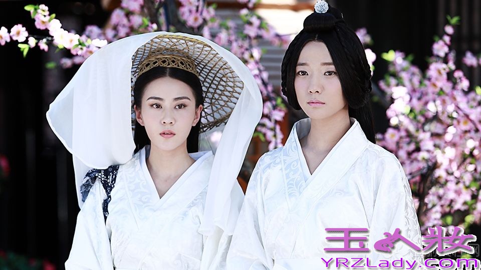 近日，由王珞丹、林峰、李欣聪、周丽淇等联袂主演的《卫子夫》正在卫视热播，该剧讲述了汉武帝刘彻（林峰饰）的第二任皇后卫子夫（王珞丹饰）从一个平凡歌姬变身一代贤后，与汉武帝厮守四十八年的传奇故事。青年演员李欣聪在剧中饰演卫子夫的好姐妹沈葭，默默守在身边不离不弃，鼓励和支持着她。而由李欣聪饰演的沈葭剧照也于今日曝光，图中沈葭与卫子夫相互依靠，并时刻陪伴在卫子夫身边，姐妹情深。