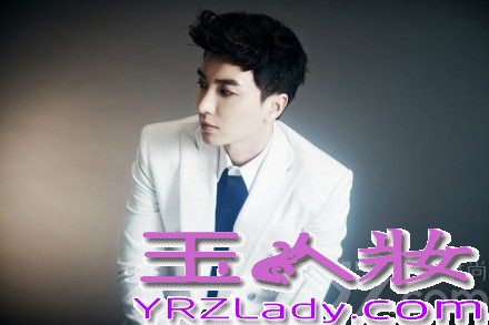 Super Junior携新专辑MAMACITA回归，将于25日下午公开预告视频。据悉，《MAMACITA》是一首New jack swing曲风的歌曲，SJ成员将会展现不同以往的一面，下面一起来看看Super Junior个人写真集预告照图片吧！