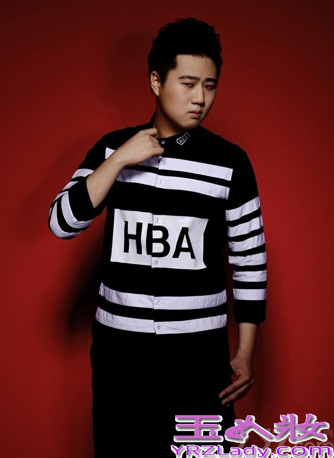 近期，随着世界杯火热赛事进行，与海蝶音乐联手推出新专辑《我欣中的罗大佑》的极客四宝：林采欣，罗熙杰，何大为，孙自佑，也用自己的方式为世界杯加油。而他们与郭富城，罗志祥，蔡依林以及吴莫愁共同参与足球加油舞的推广活动也让粉丝过足了眼瘾。