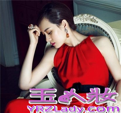 活跃在荧屏上的孙俪受到了大家的喜爱，一直以辣妈形象出现的孙俪在写真中展现出女王唯我独尊的一面，甄嬛传的热度不减，大家对孙俪的喜爱之情也是不可言语的。下面一起看看孙俪魅惑性感写真图片，尽显女王至尊霸气。