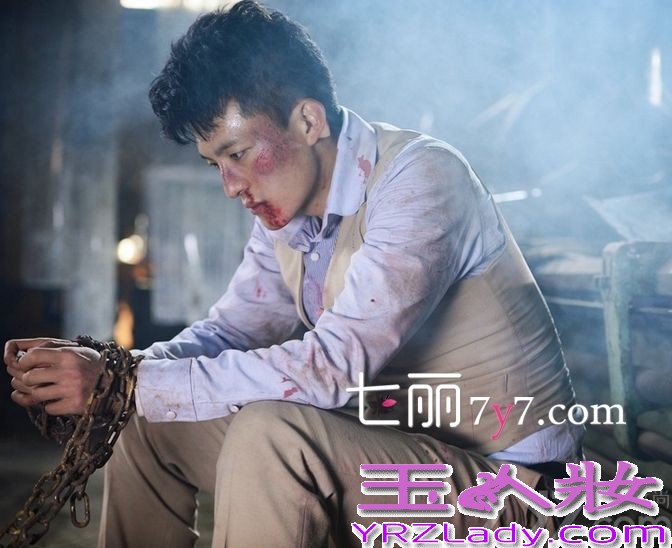 准备受期待的《步步惊情》已播出，被成为《步步惊心》的现代版，在剧中孙艺洲惨遭活埋一段的剧照也提前曝光了。当谈起这次拍摄经历，孙艺洲称，太真实了，简直是活埋真人秀。现在就来看看吧！
