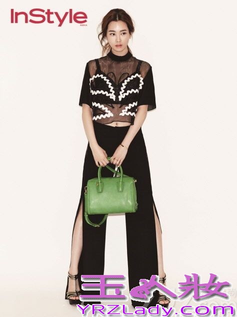 女神李多海主演的韩国MBC周末电视剧《酒店之王》，将于本周五晚正式开播。此次合作的演员也是2005年《我的女孩》中有过合作的李多旭。在时隔8年之后，在这部新剧中，两位再次担任男女主角。其中李多海主演的角色是以开朗、坚强的阿莫奈，述了阴谋和背叛等。剧情围绕韩国内唯一一家七星酒店展开，喜欢李多海和李东旭的粉丝们也可以再次两位的爱情戏份！