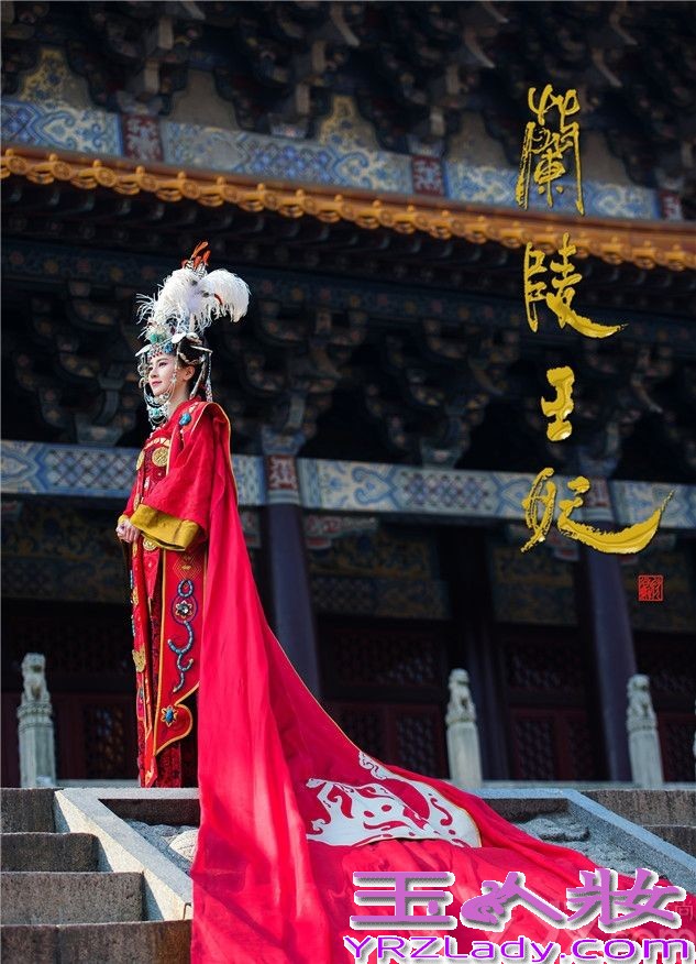 《兰陵王妃》由小说改编成电视剧，做为主演的张含韵、傅颖的华美定妆装已经曝光，美片中的古装大婚造型，大气优雅、华丽，动人心魄。