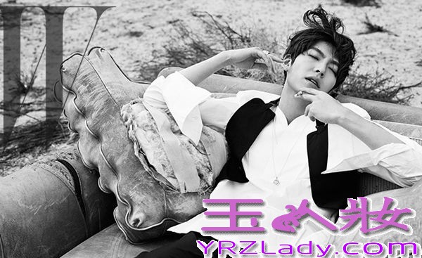 近日韩国长腿欧巴金宇彬在沙漠拍摄一组狂野写真，无论是服装造型还是个人身型都展露到完美。整组照片高清效果好，连金宇彬的每寸肌肤都看的真实无比。