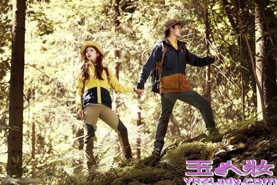 金秀贤和裴秀智是韩国当红明星，《来自星星的你》播出，让金秀贤的人气高涨，下面带来金秀贤裴秀智写真图片，甜蜜打败真情侣。