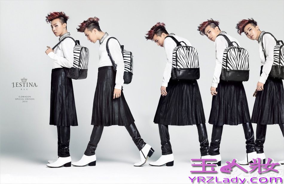 近日，G-DRAGON携手某品牌拍摄广告照，白衬衫搭配皮质裙裤，独特又充满潮范儿的造型完美诠释了G-DRAGON与众不同的帅气时尚。