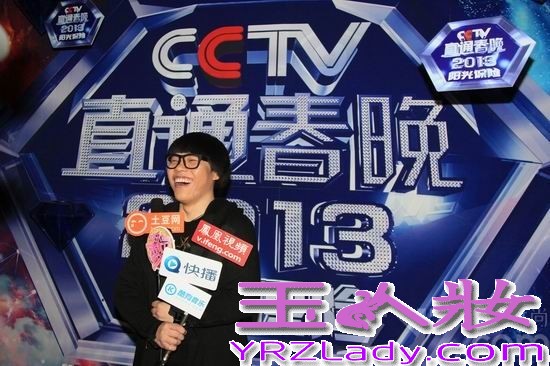 1月9日，央视我要上春晩特别节目《直通春晚》举行了十进六比赛选手出场抽签仪式。十强选手在现场进行比赛彩排和抽签环节网络直播。作为《中国好声音》的第二季冠军，李琦在比赛中的出色表现，让很多人喜欢上这个性格开朗、声音有特色的“蘑菇”男孩。而此次李琦生日，这些歌迷们更是自发的制作了视频并在微博中发出，有的记录了李琦从《中国好声音》到现在的歌唱历程，有的把李琦演唱的歌曲加以改编，当做背景音乐，从配乐到画面都十分感人。收到这样的生日祝福，李琦表示很感动，还说道他的歌迷“琦迹”们真的很用心，一直在支持鼓励他，而且每次歌迷见面会都会收到一大堆礼物，真的对他很好。不过感动之余，可爱的李琦还贴心的叮嘱歌迷们，以后千万别再花钱了。