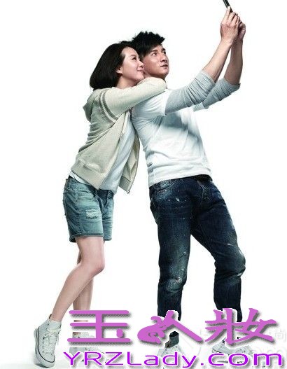 自吴奇隆刘诗诗公布恋情以来就备受媒体关注，同台现身某颁奖礼秀恩爱,贴脸送吻更是惹惊叫。今天为大家分享一组吴奇隆刘诗诗情侣写真，真心的祝福他们永远幸福，相爱到老。