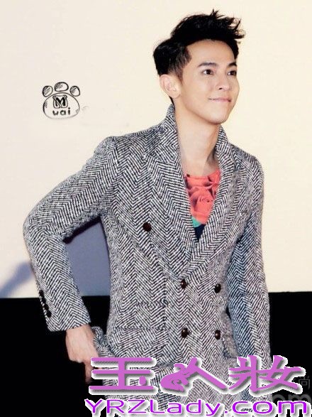 10日下午15:50分，孙敬媛连续更新两条微博“恭喜恭喜，大东儿真帅，祝《我的男男男男朋友》影片大麦，微博喊话替徒弟汪东城新片呐喊助威。据了解，汪东城与孙敬媛两人私下“师徒”相称关系非同一般，“师傅”孙敬媛潮牌服装刚上市不久，汪东城就替师傅帮忙，并且北京演唱会及各种发布会所穿服装都是师傅公司制作的品牌。另一条微博孙敬媛也是恭贺汪东城登socool杂志封面，片中汪东城身穿铆钉皮衣与编织西装展示男神的不同味道。