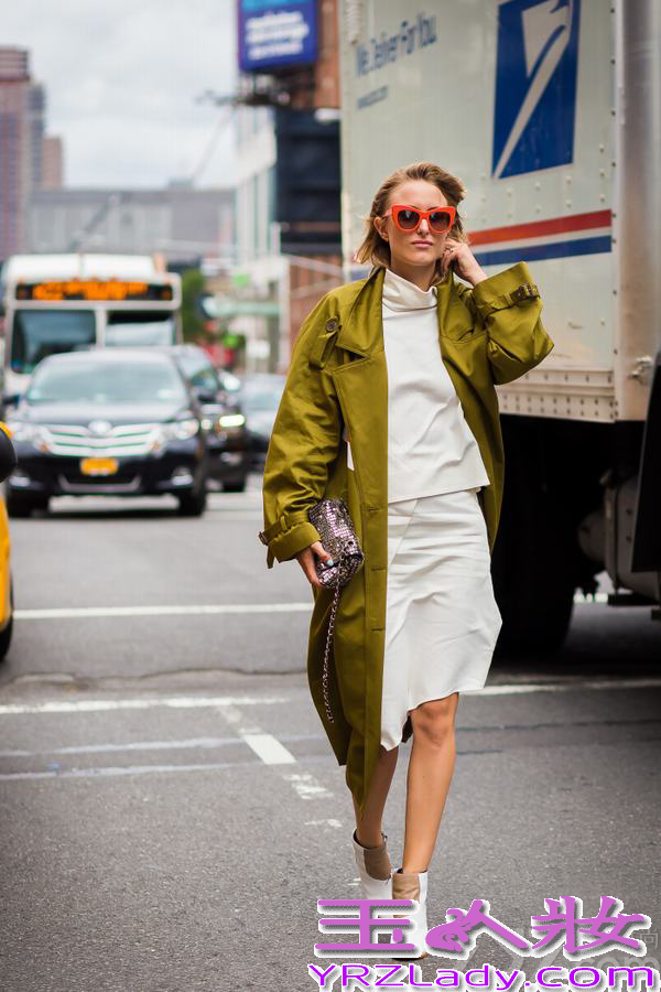 风衣怎么搭配女士,风衣怎么搭配女生,休闲风衣怎么搭配女