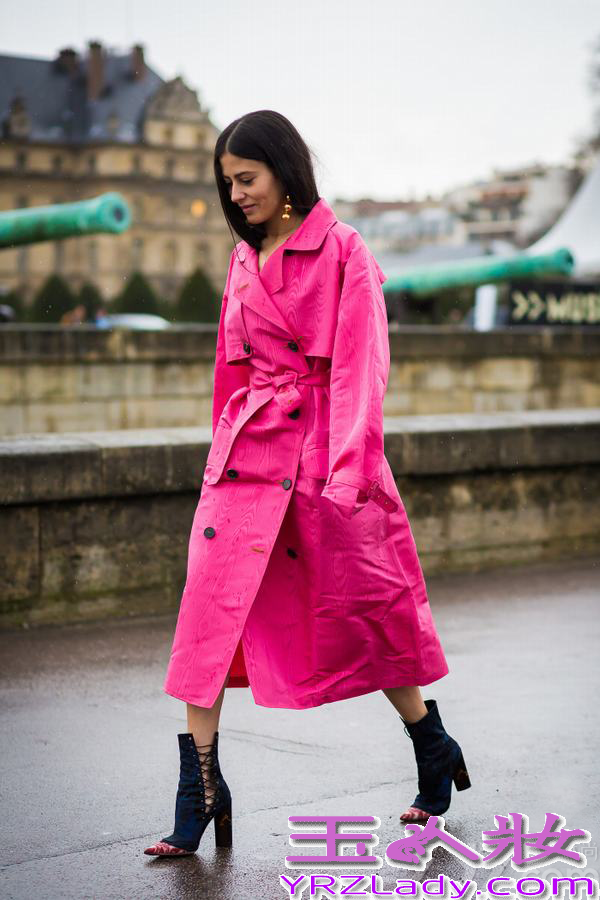 风衣怎么搭配女士,风衣怎么搭配女生,休闲风衣怎么搭配女