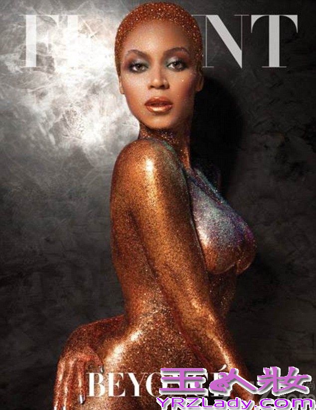 据英国《每日邮报》10日报道，流行天后碧昂丝（Beyonce）登上《Flaunt》杂志封面，全身涂满闪闪发光的金粉，一展性感惹火身材，全裸出镜，比之前所有拍摄图片更性感大胆。据悉，这可能是碧昂丝迄今为止拍摄的最为暴露的图片。