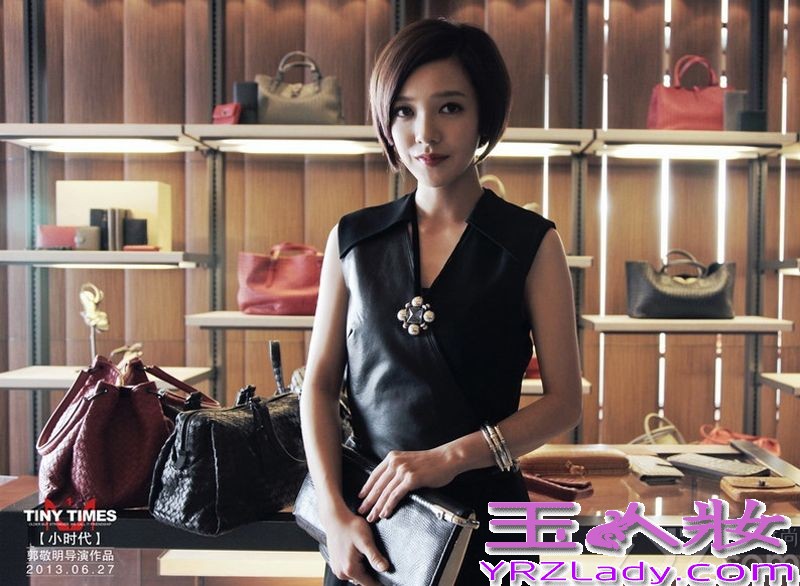 由郭敬明首次指导的电影《小时代》华丽拉开了序幕，书本里一幕幕难以挥霍的场景全都用真实的手法呈现出来，剧中杨幂和郭采洁这对姐妹花更是让整部电影精致无比。下面一起来看看《小时代》奢华剧照吧！