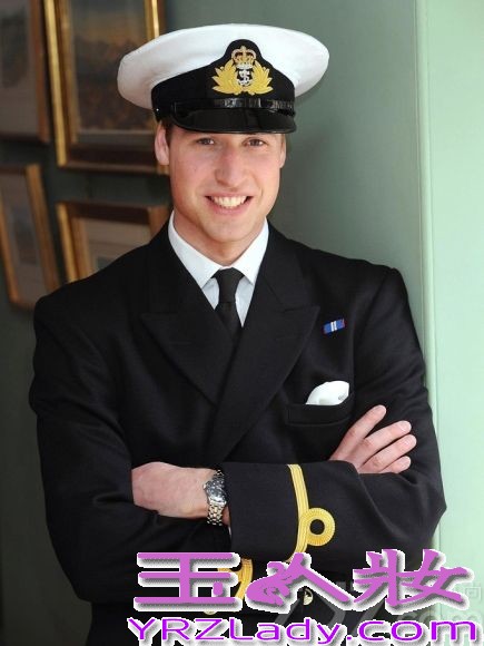 大家都知道英国威廉王子与“平民王妃”凯特的美丽爱情故事，那你知道生活中的他是什么样的吗？七丽图库为你收集了威廉王子从小到大的生活照，来一睹王子的风采吧！