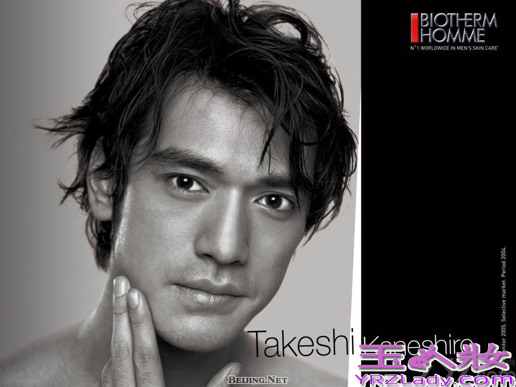 满40岁的金城武神隐许久，日前赴巴黎拍广告，难得有新照，立刻引起热讨。不少网友却认为他“明显变老、双颊松垮”，直呼他为“欧吉桑”。金城武发福令粉丝难以接受，盘点他昔日相见不如怀念的旧照，让你好好怀念。