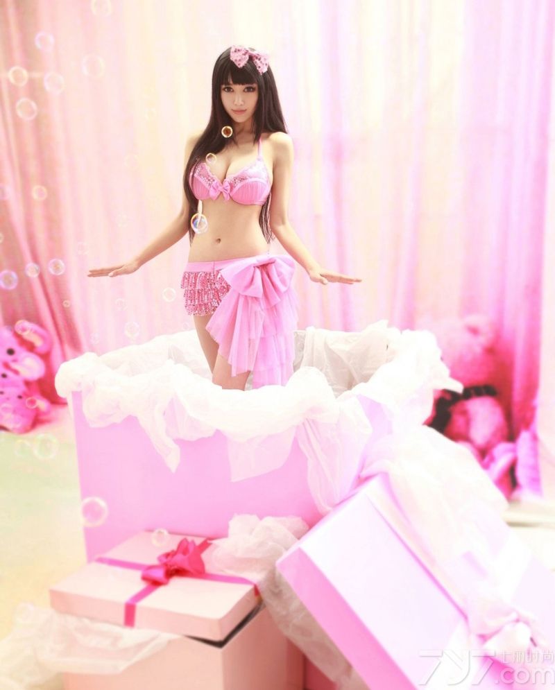 <p>宅男们最想要的圣诞礼物&mdash;&mdash;张婉悠令你浮想联翩</p>