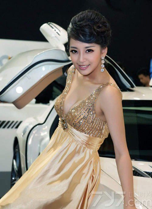 <p>曹阳&ldquo;不着片缕&rdquo;全裸出镜 令宅男们大呼过瘾</p>