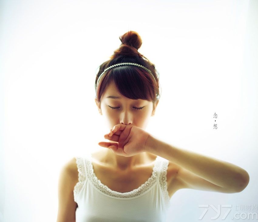 <p>清纯校花唯美&ldquo;念想&rdquo;生活照 直令宅男沉醉其中</p>