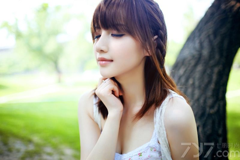 <p>萌系少女最纯洁的私照&nbsp; 令宅男们陶醉不已</p>