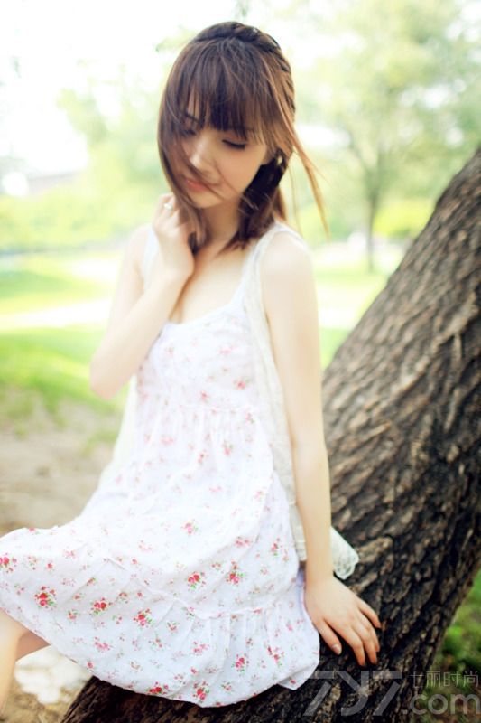 <p>萌系少女最纯洁的私照&nbsp; 令宅男们陶醉不已</p>