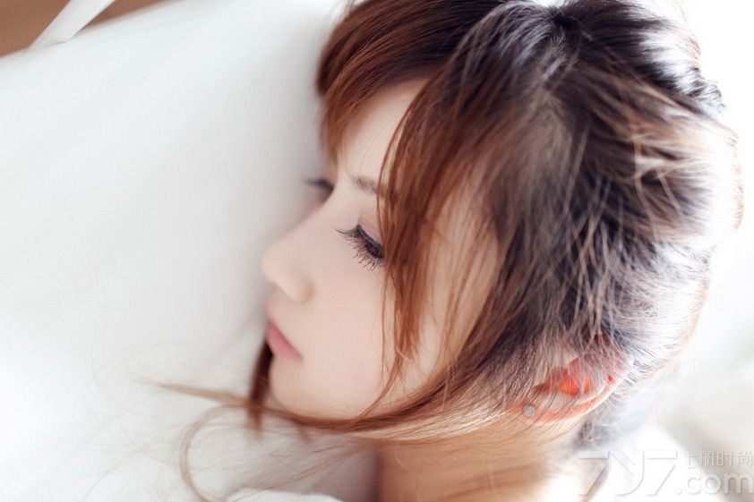 <p>萌系少女最纯洁的私照&nbsp; 令宅男们陶醉不已</p>