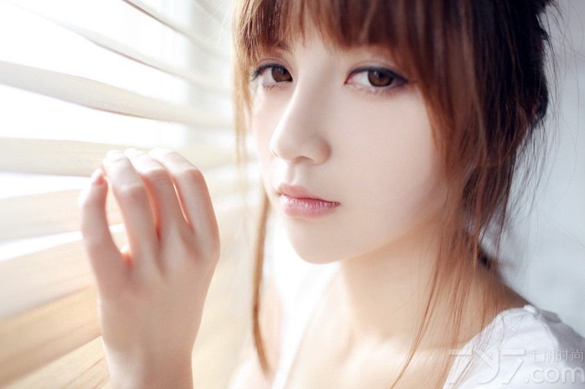 <p>萌系少女最纯洁的私照&nbsp; 令宅男们陶醉不已</p>