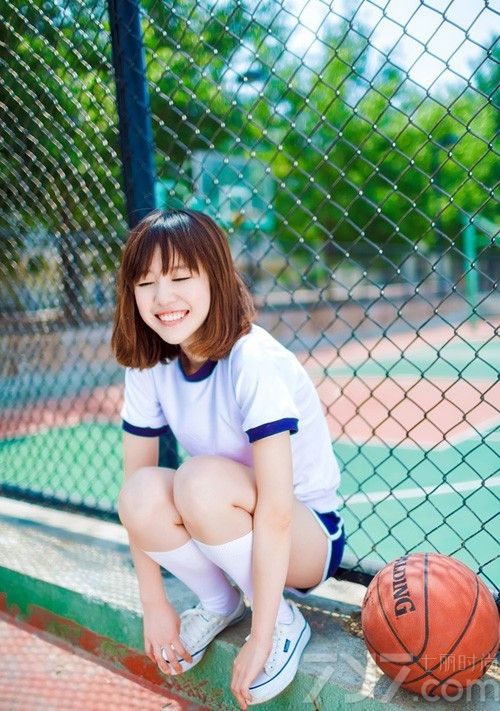 清纯日系少女娇嫩萌照 清新校园风活力无比