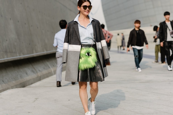 韩国首尔最新街拍 2015秋装韩流新动向