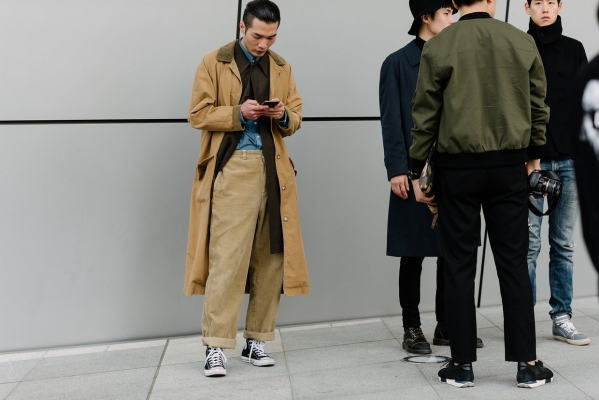 韩国首尔最新街拍 2015秋装韩流新动向