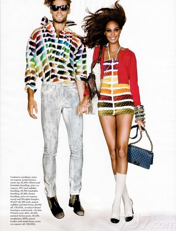 波多黎各的美女超模琼·斯莫斯（Joan Smalls）登上《ELLE》杂志美国版2014年1月刊封面，身穿土豪金和性感透视礼服以及夸张炫黑晚礼服和时尚保暖毛衣等演绎冬季时尚。