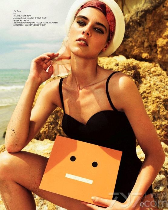 <p>时尚杂志《Vogue》2013荷兰版8月号&ldquo;Major Details&rdquo;。超模在阳光下的沙滩演绎性感身材，给你想要的大片感。</p>