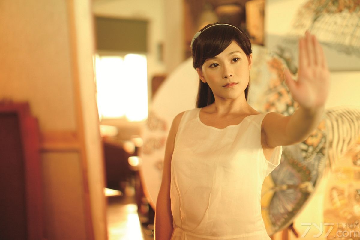 <p>由邓紫衣主演的惊悚影片《午夜微博》将于2月22日在全国院线上映。颠覆&ldquo;惊悚女王&rdquo;银幕形象，邓紫衣化身性感尤物。</p>