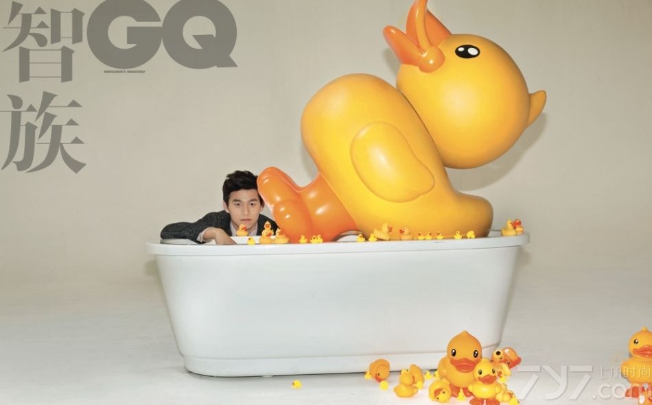 <p>孙杨这&ldquo;脱衣有肉，穿衣显瘦&rdquo;的身材恐怕已迷倒无数女粉丝。</p>