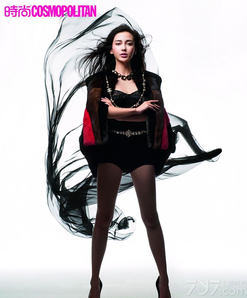 <p>Angelababy&ldquo;双面&rdquo;登封面 天使VS魔鬼</p>
