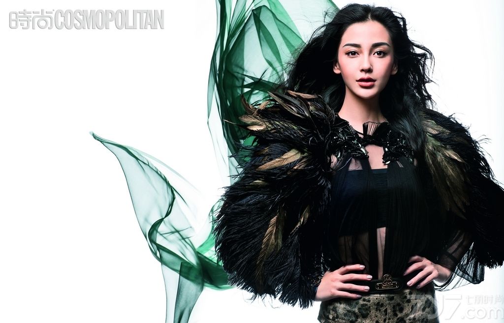 <p>Angelababy&ldquo;双面&rdquo;登封面 天使VS魔鬼</p>