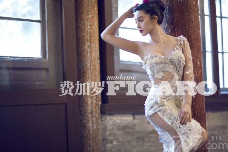 <p>《费加罗FIGARO》中国法国两个版本首次携手范冰冰、摄影师陈漫共同打造&mdash;&ldquo;so original&rdquo;封面专辑。并作为中法联合制作的特别期刊将在5月下旬出现在戛纳电影节盛大的活动中。范冰冰现在最有人气的广告女王，也是国际品牌最终爱的中国女星&mdash;主见和独立、闷骚和有型这就是《费加罗FIGARO》女人！</p>