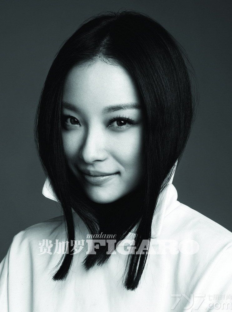 <p>因《金陵十三钗》中饰演墨玉一角而一炮而红的倪妮被誉为新一代&ldquo;谋女郎&rdquo;，近日谋女郎为时尚杂志《费加罗》拍摄一组最新<a style=