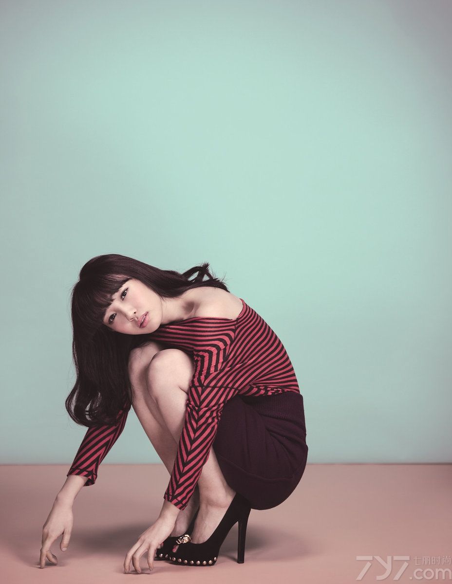 <p>一部《失恋33天》让剧中的&ldquo;黄小仙&rdquo;扮演者白百何火的一塌糊涂，在2011年接拍了多种时尚<a style=