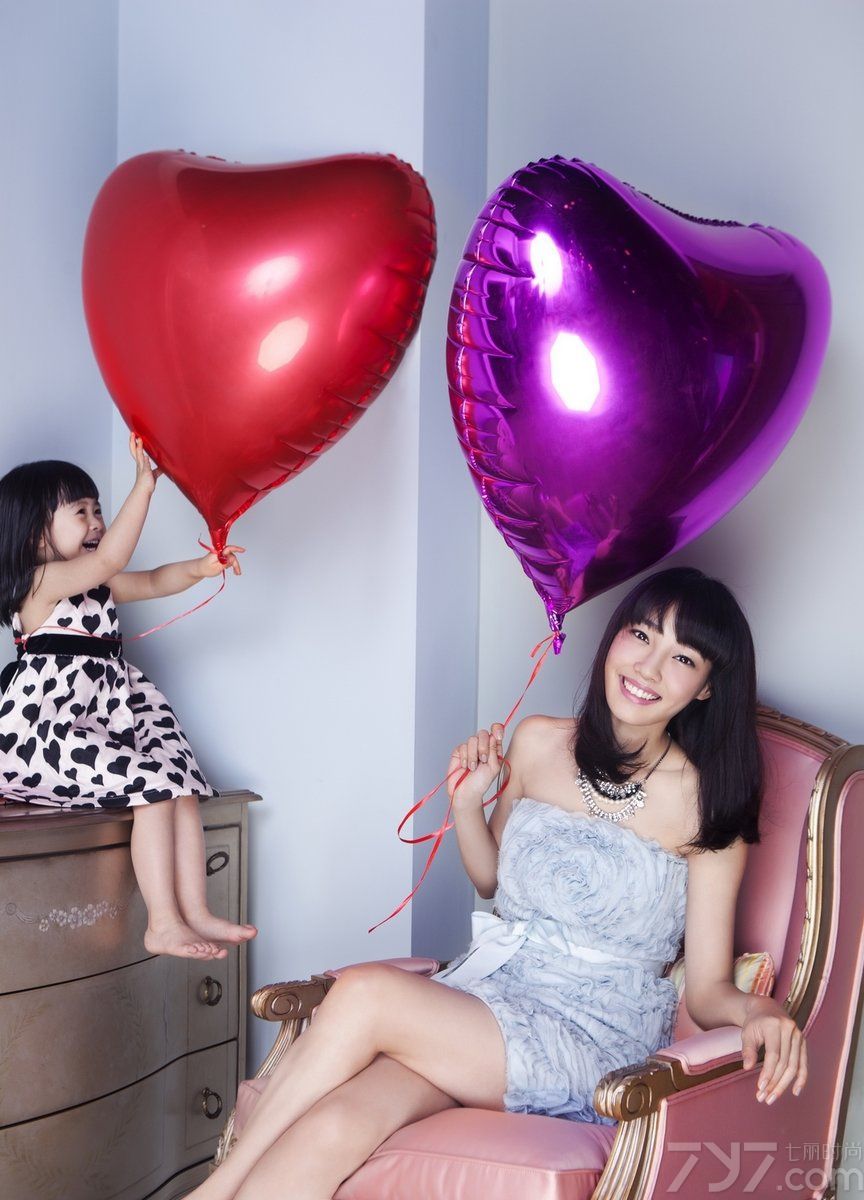 <p>一部《失恋33天》让剧中的&ldquo;黄小仙&rdquo;扮演者白百何火的一塌糊涂，在2011年接拍了多种时尚<a style=