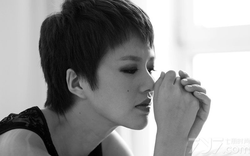 <p>近日，&ldquo;超女&rdquo;谭维维为某杂志拍摄的大片曝光，谭维维杂志封面<a style=