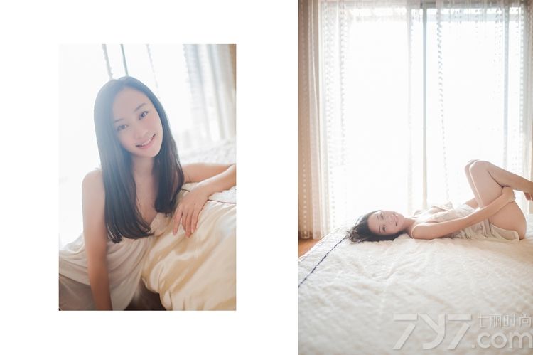 轻轻柔柔的温婉女子，也有性感妩媚致命的一面，这组穿着性感睡衣拍摄出来的性感慵懒写真，完美诠释了女人的变身是无罪的。白皙肌肤以及若隐若现的丰胸，分分钟撩拨男性的心扉，甜美笑容更有别样的诱人味道。分享一组轻柔女子性感慵懒写真，看妩媚睡衣图片尽显诱惑。