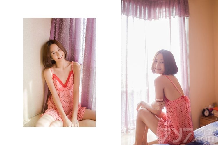 看多了傲人丰满美胸的性感尤物，另外一种平胸美女也不失有性感致命魅力哟！穿着性感睡衣拍摄的写真图片，散发出不一样的诱人气息，大胆真空的引爆众人眼球。下面一起来欣赏看看这组平胸美女性感睡衣写真，看大胆真空诱惑引爆眼球。