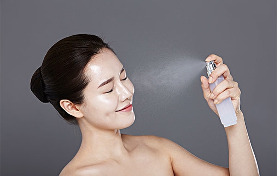 皮肤过敏干燥怎么办,皮肤过敏很干燥怎么办,皮肤过敏干燥脱皮