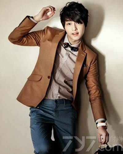 太阳的后裔宋仲基发型,太阳的后裔宋仲基图片,太阳的后裔宋仲基