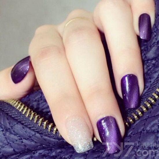 猫眼胶美甲图片,紫色猫眼胶美甲图片,蓝色猫眼胶美甲图片