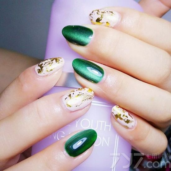 猫眼胶美甲图片,紫色猫眼胶美甲图片,蓝色猫眼胶美甲图片