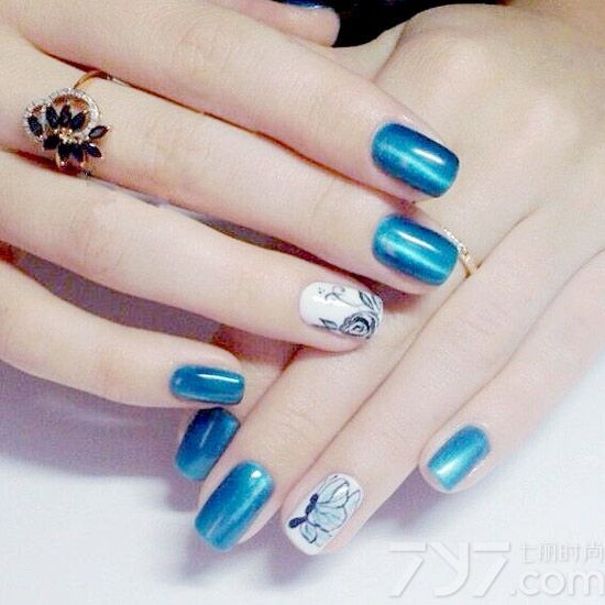 猫眼胶美甲图片,紫色猫眼胶美甲图片,蓝色猫眼胶美甲图片